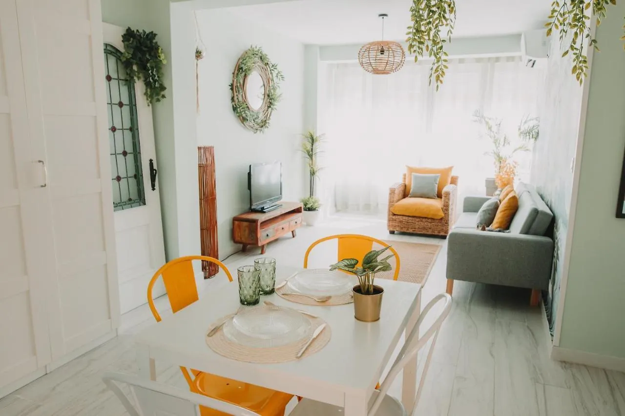 Apartamento Natural 2 Dormitorios Y Garaje Seville 0*,