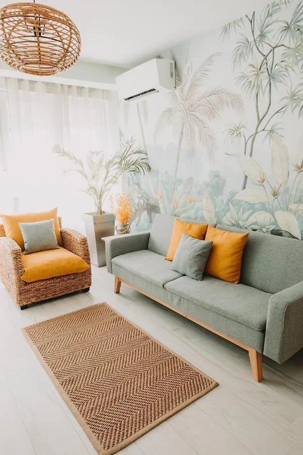 아파트 Apartamento Natural 2 Dormitorios Y Garaje 세비야
